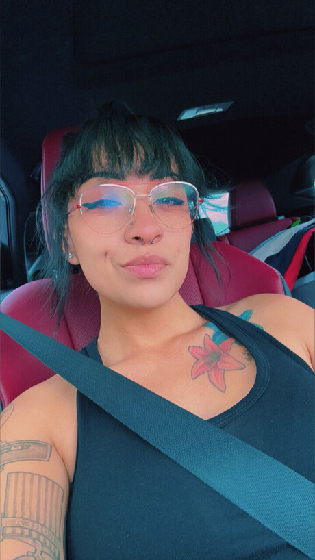 ThtGirlAcadia sexy star img