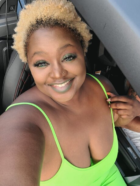 Hisserc perfect pornstar pic