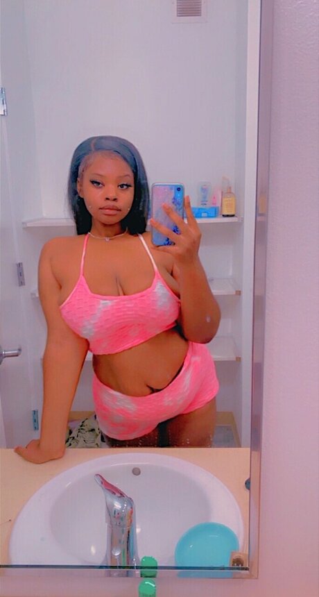 BhadassBecca model nude image