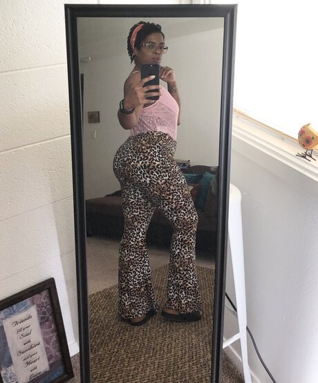 moon love model perfect photos