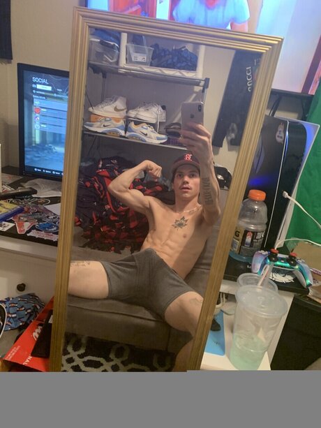 Florida Boi_ porn model gallery