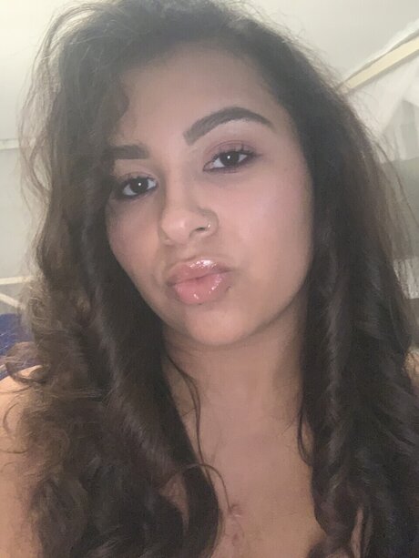 Foxy Redbone free star gallery