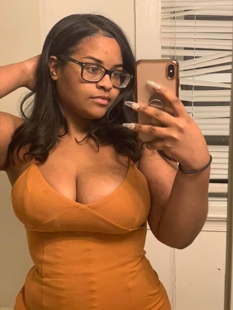 Jazzy Love high quality actress photo