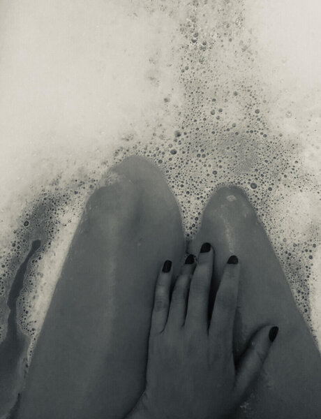 Aramisse model art pic