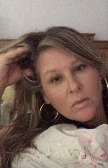 Lizzy s Fun Feet star adult picture