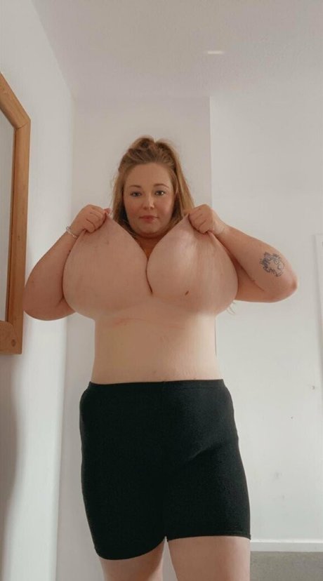 coco lls star hot galleries