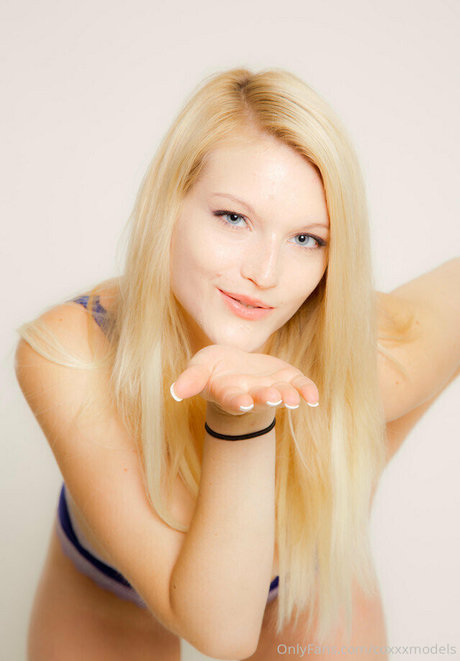 coxxxmodels star pornographic pics