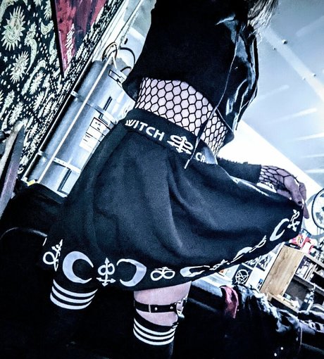 n somnium model hd image