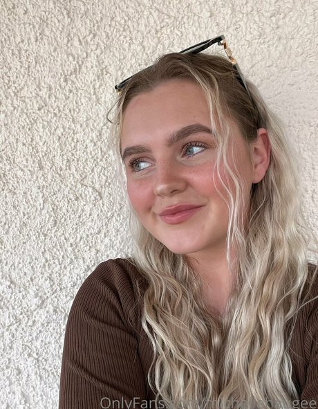 michellehaugee pretty model gallery