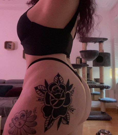 Krolkmi porn star picture