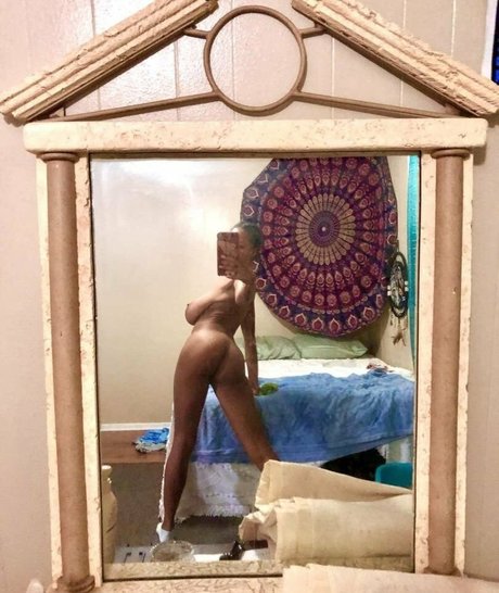 Bush Baby art pornstar photos