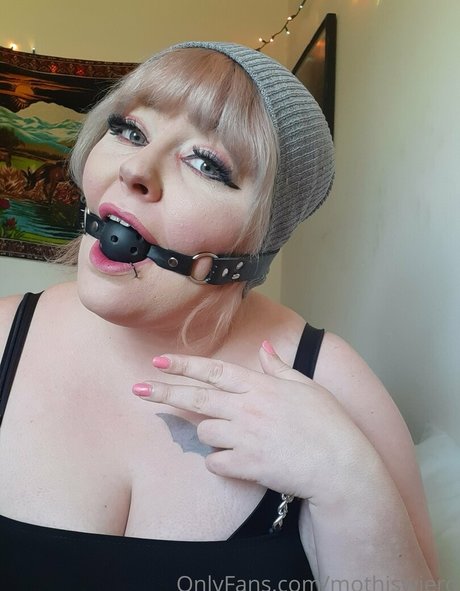 mothisweird exclusive actress images