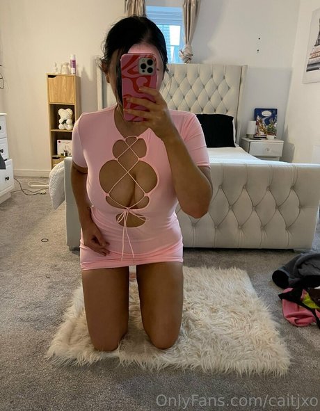 caitjxo nudes model photo