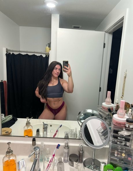 hunterhenderson hot model image