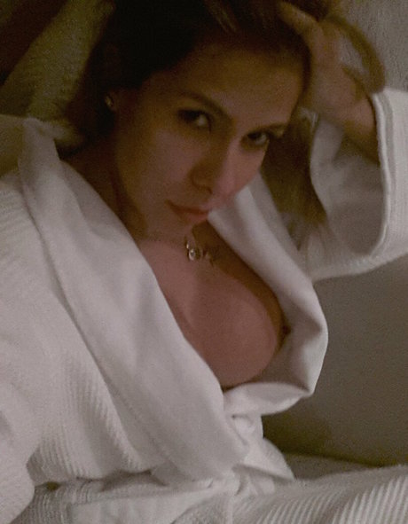 victorialanz model sex photo