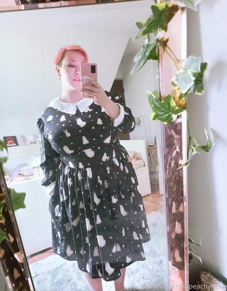 small pussy onlyfans sexy nudes pictures