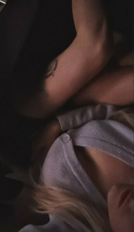 Ksenia Modestal star free images