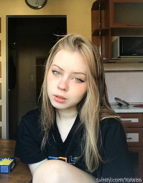 Yuiwoo adult actress photo