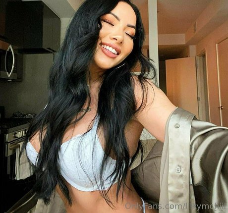 lilkymchiii free star images