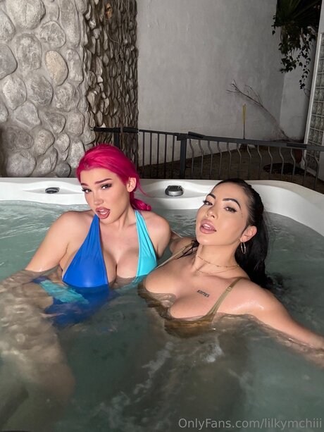 lilkymchiii xxx pornstar archive