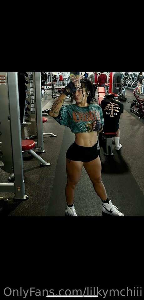 lilkymchiii hot pornstar picture