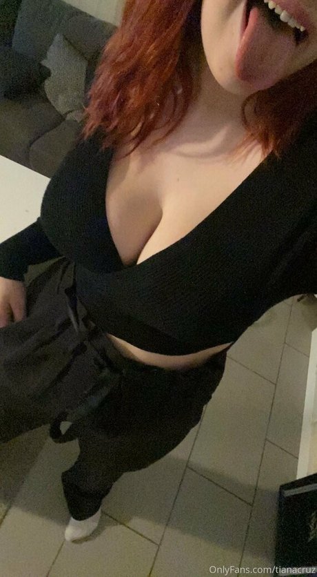tianacruz star hot picture