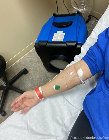 xxxhookedonbrookefree nudes pornstar archive