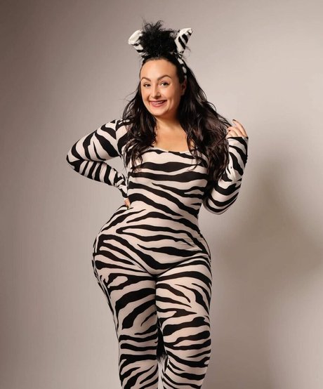 busty bbw onlyfans xxx photos