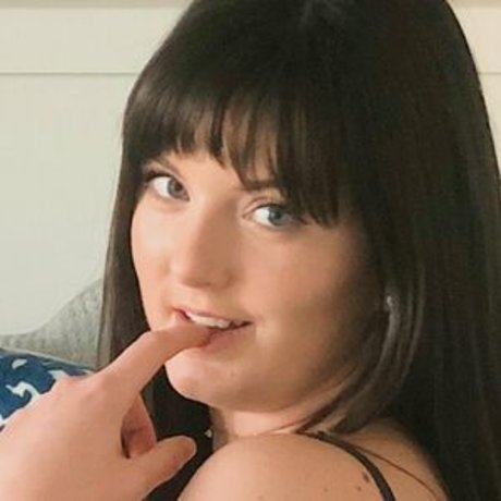 Annabananas erotic pornstar photo