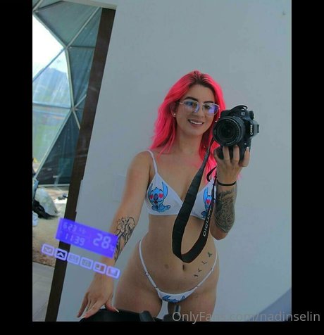 nadinselin free star img