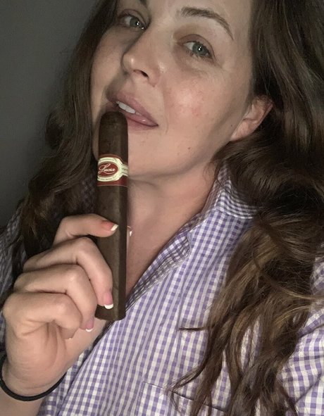 thelittlestslave top actress picture