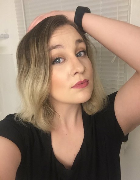 Mx Max star nude galleries