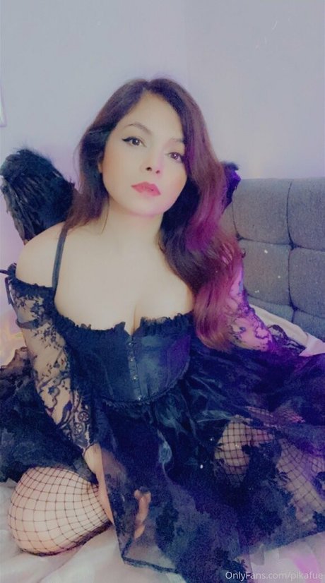Pikafue star nude img