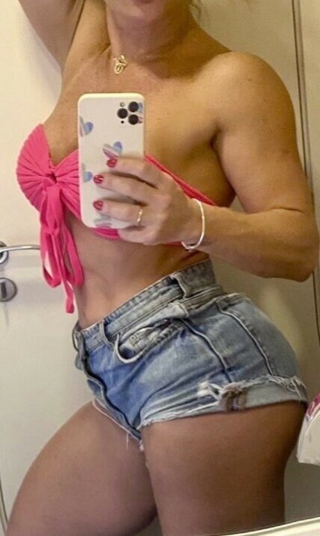 Nina Fernandez hd model galleries