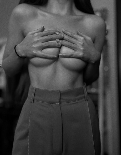 Leratlerat pornstar sex galleries