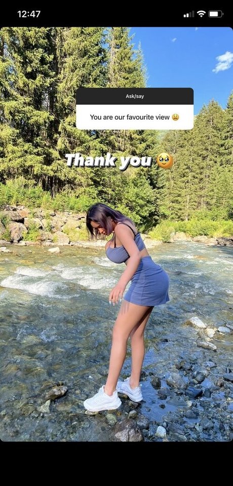 Karina__1 model hot images