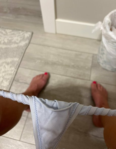 petite wife onlyfans hot naked img