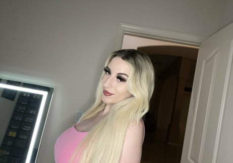 pawgemily1 beautiful pornstar pictures