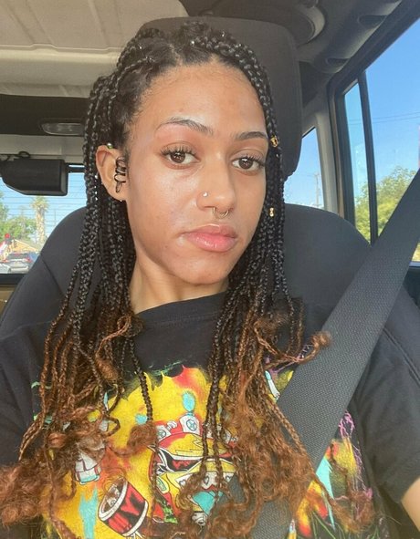 asian influencer onlyfans free nude photos