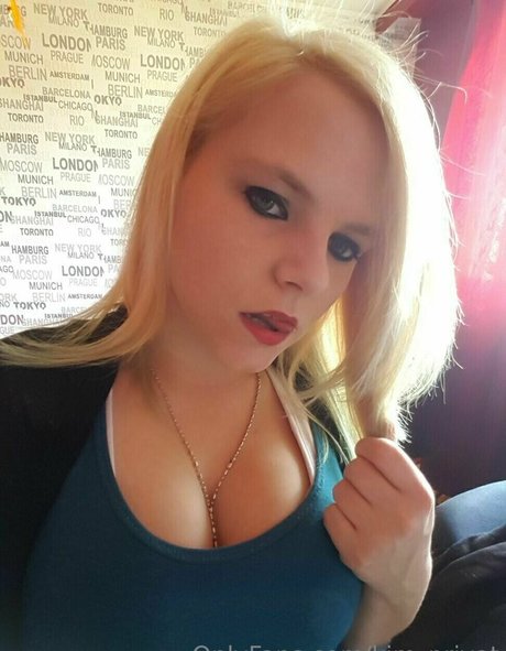 teen young onlyfans pornos photo