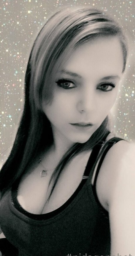 kim privat exclusive actress photo