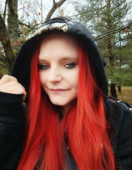 kim privat xxx actress image