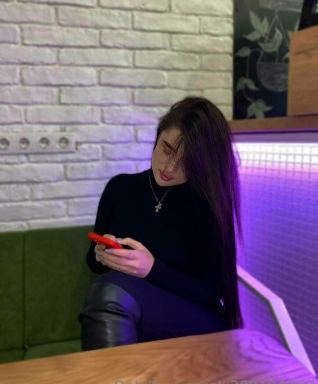 nastiashpak free actress images