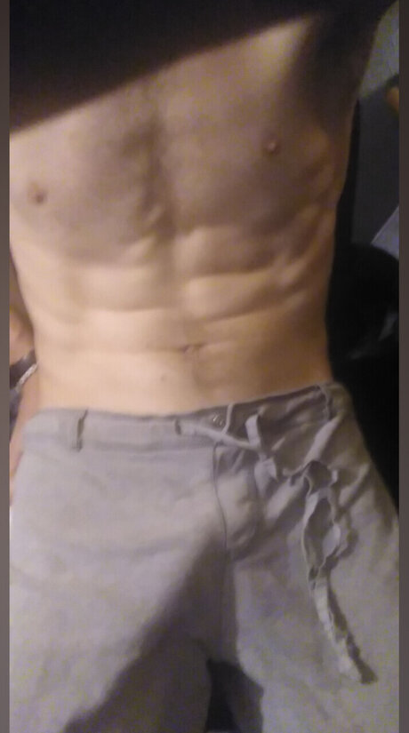 Curve Awareness model nude image