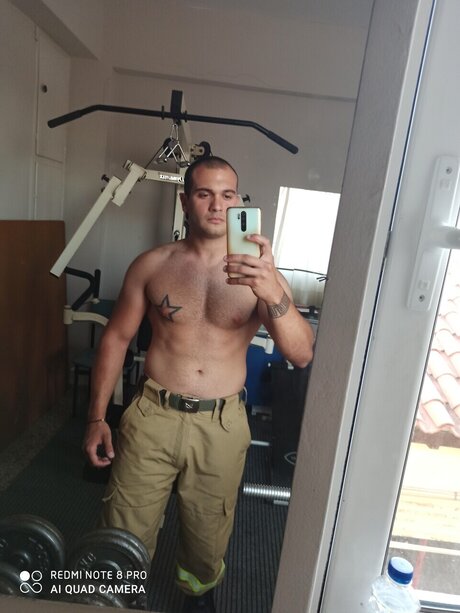 Nektarios S_ pornographic star images