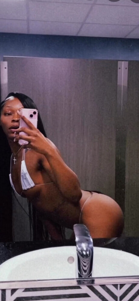 Alabama high quality actress img