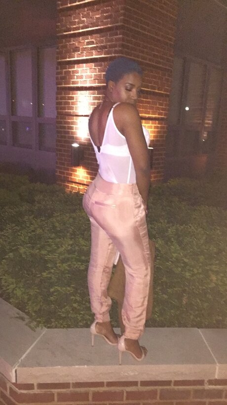 _Judy Cheekz_ model exclusive pictures