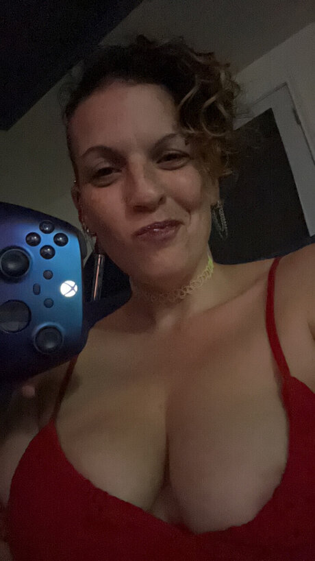 Scarlet Destiny sex model images