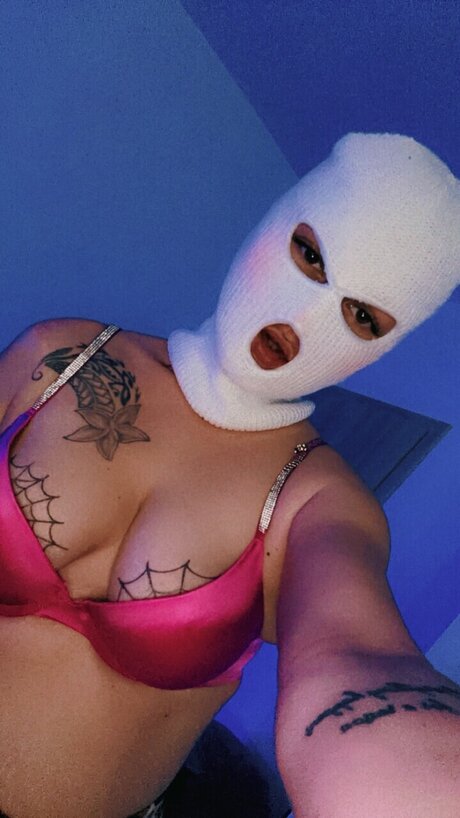 tattoed nurse sex model picture