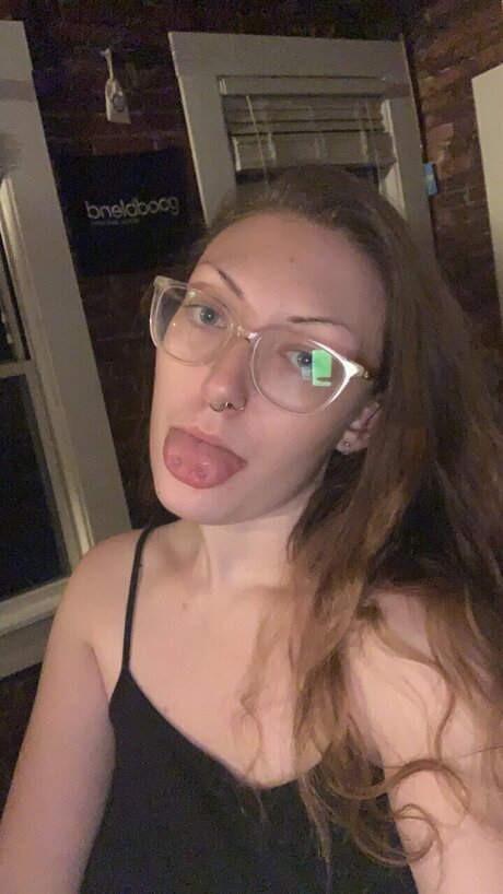 angel_ model top photo